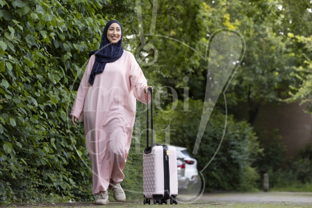 vrouw gaat op vakantie 2